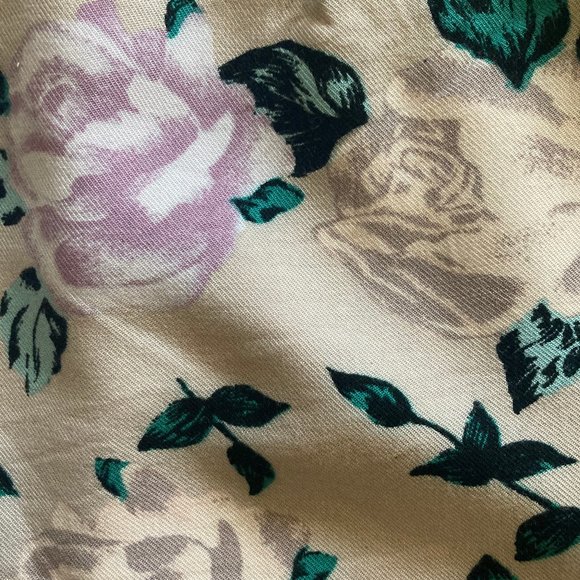 Talula Floral Shorts - Picture 2 of 2